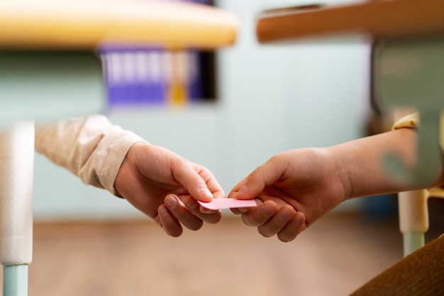 “赚”这个字是谁创的？